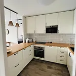 Sunset Apartment *